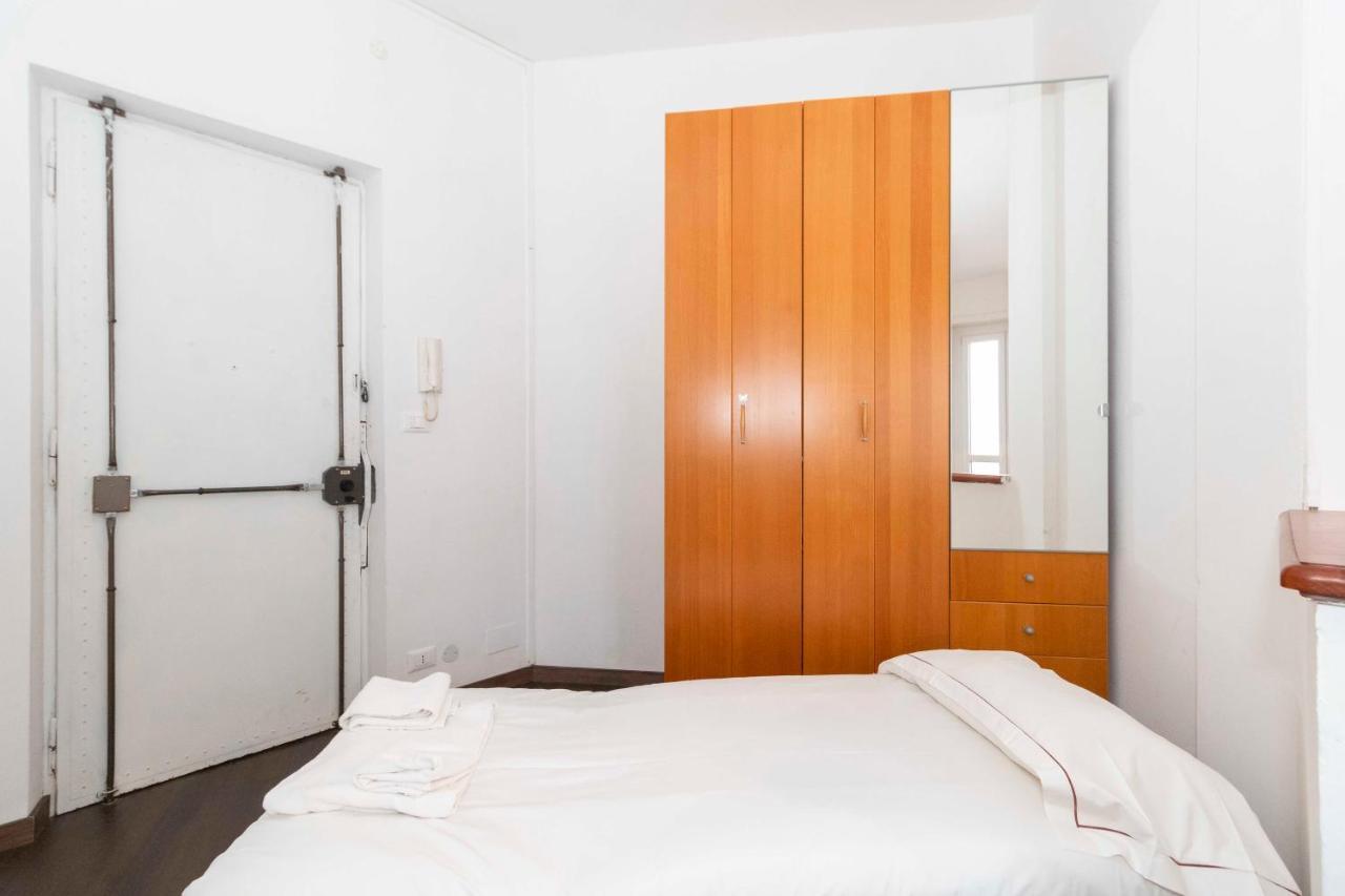 Rebaudengo Budget Studio Turin Bagian luar foto