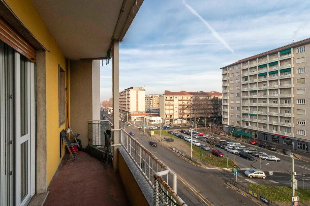 Rebaudengo Budget Studio Turin Bagian luar foto